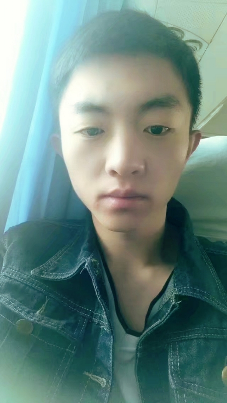 小手冰凉的第一张照片--长春相亲服务中心