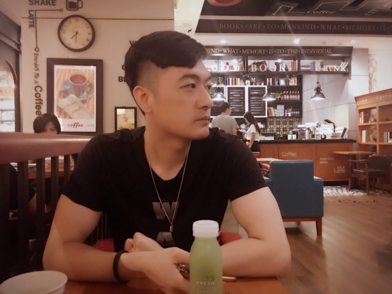 猩猩的第二张照片--长春相亲服务中心