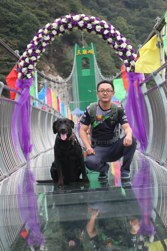 离人的第一张照片--长春相亲服务中心