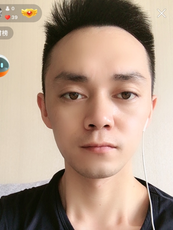 游爽的第一张照片--长春相亲服务中心