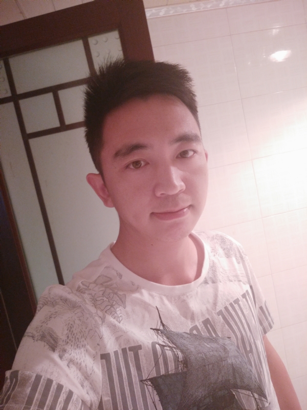 彭亮的第一张照片--长春相亲服务中心