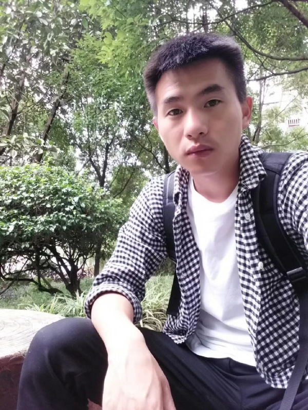 小杨的第一张照片--长春相亲服务中心