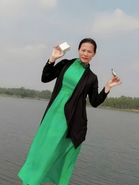 李梅的第三张照片--长春相亲服务中心