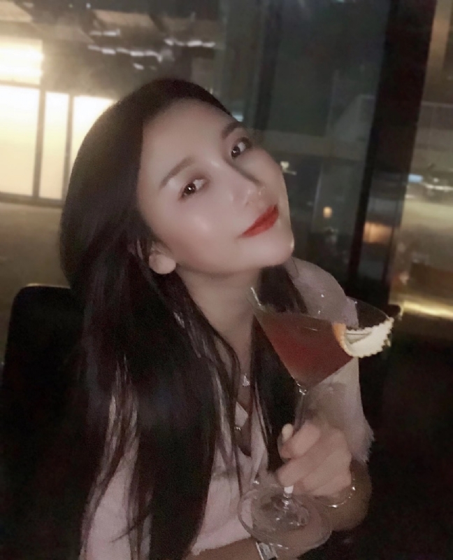 嫣然的第一张照片--长春相亲服务中心