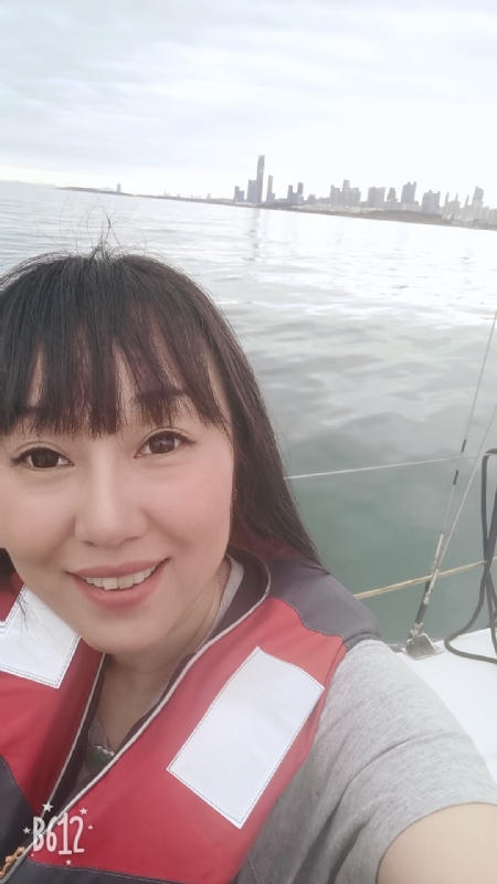 月的第二张照片--长春相亲服务中心