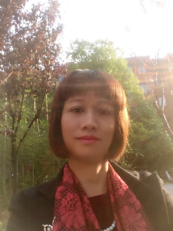 张馨方的第一张照片--长春相亲服务中心