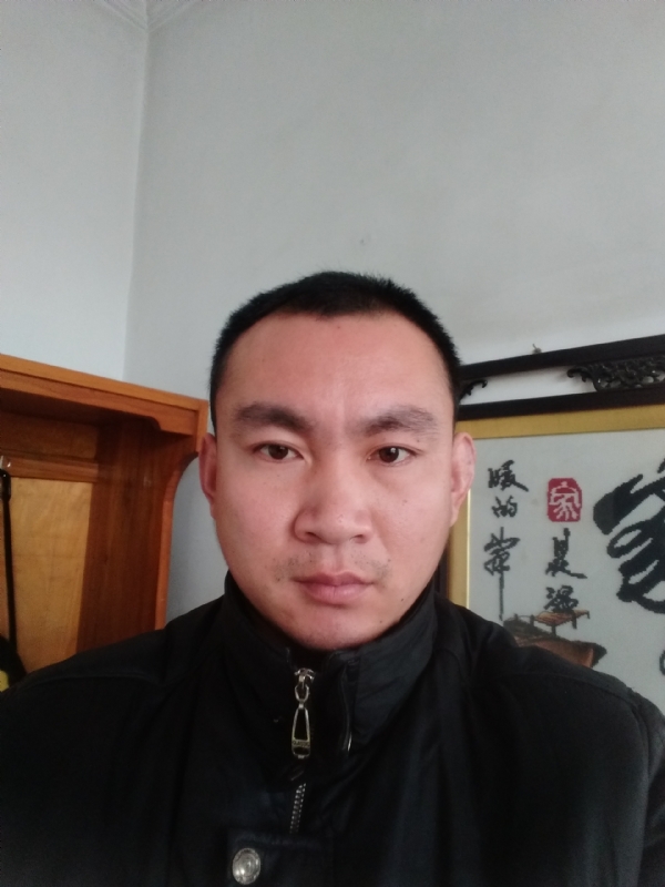 一江春水的第三张照片--长春相亲服务中心