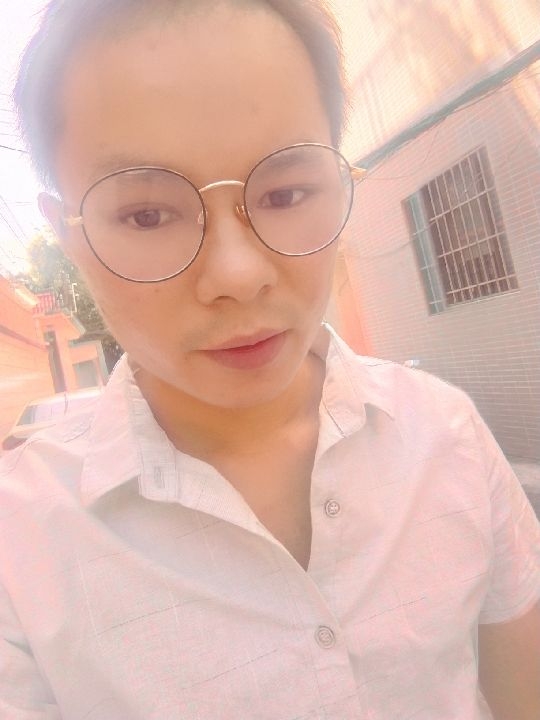 楠呐的第四张照片--长春相亲服务中心