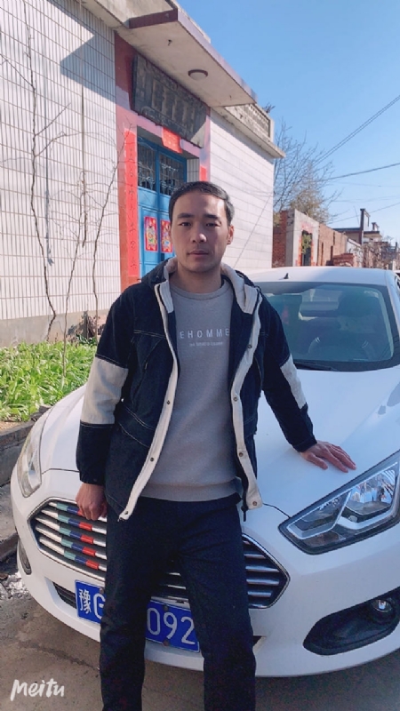 一片云的第一张照片--长春相亲服务中心