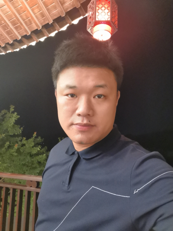 耿直boy的第一张照片--长春相亲服务中心