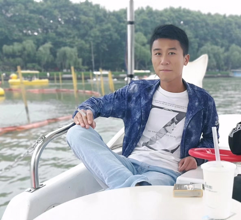 小熊微品的第一张照片--长春相亲服务中心