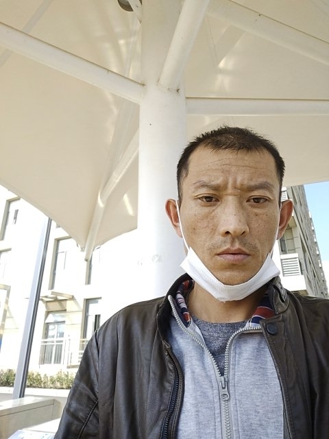 孤狼的第一张照片--长春相亲服务中心