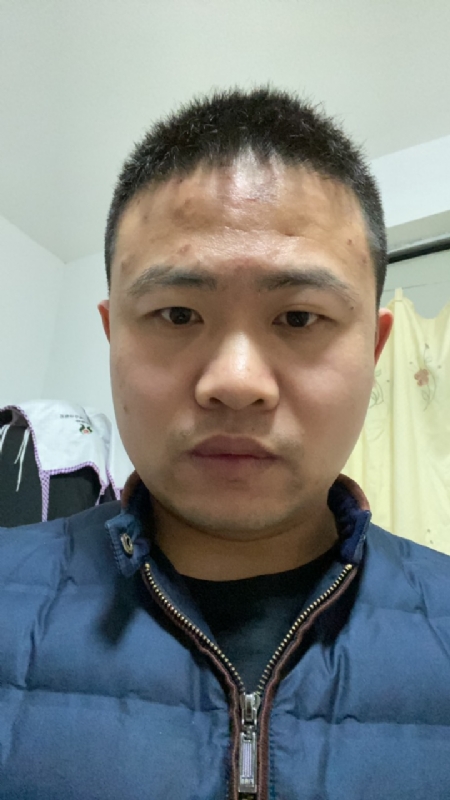 苹果的第一张照片--长春相亲服务中心