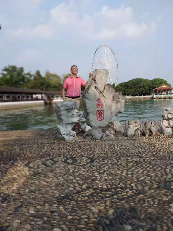 单翼天使的第一张照片--长春相亲服务中心