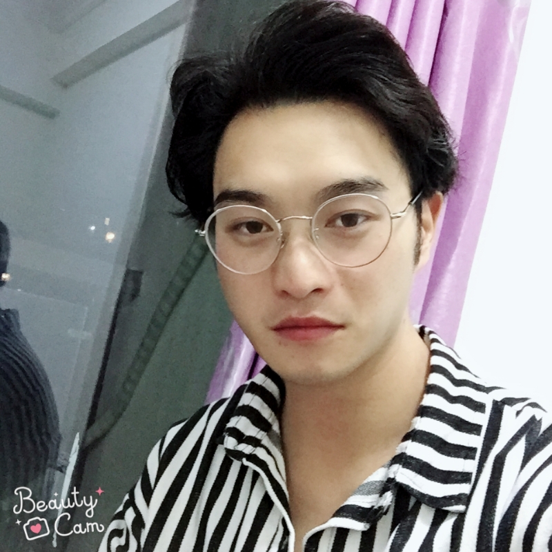 四月的第二张照片--长春相亲服务中心