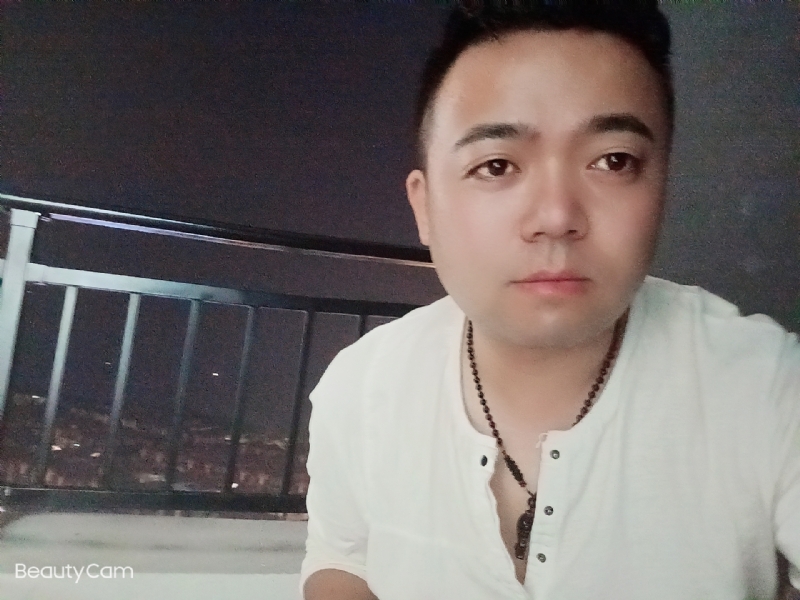 可么嗯哼的第一张照片--长春相亲服务中心