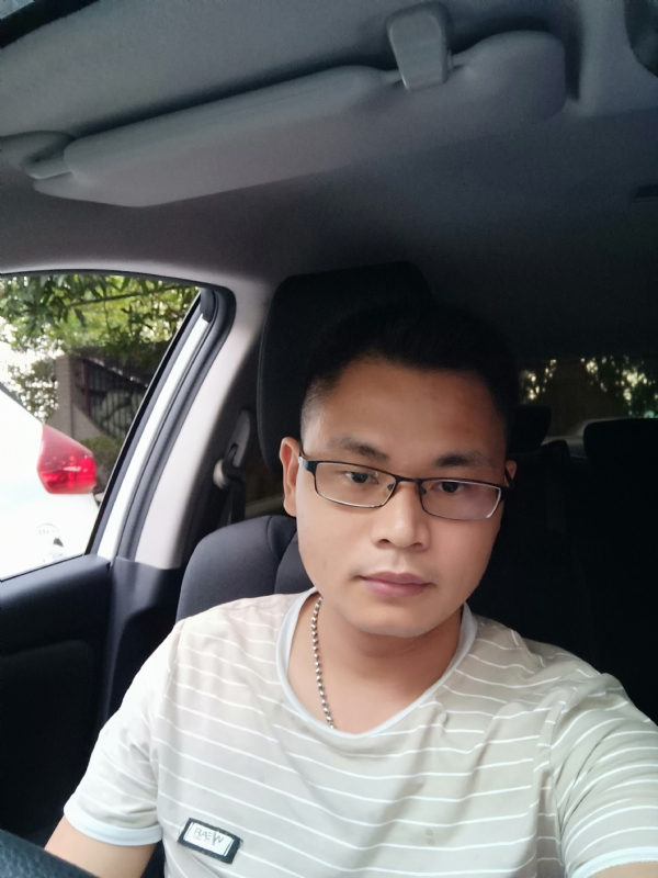 水明的第一张照片--长春相亲服务中心