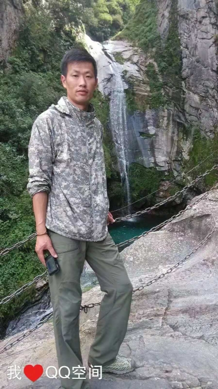 陌颜的第一张照片--长春相亲服务中心