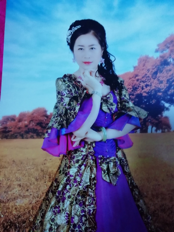 清水芙蓉的第一张照片--长春相亲服务中心