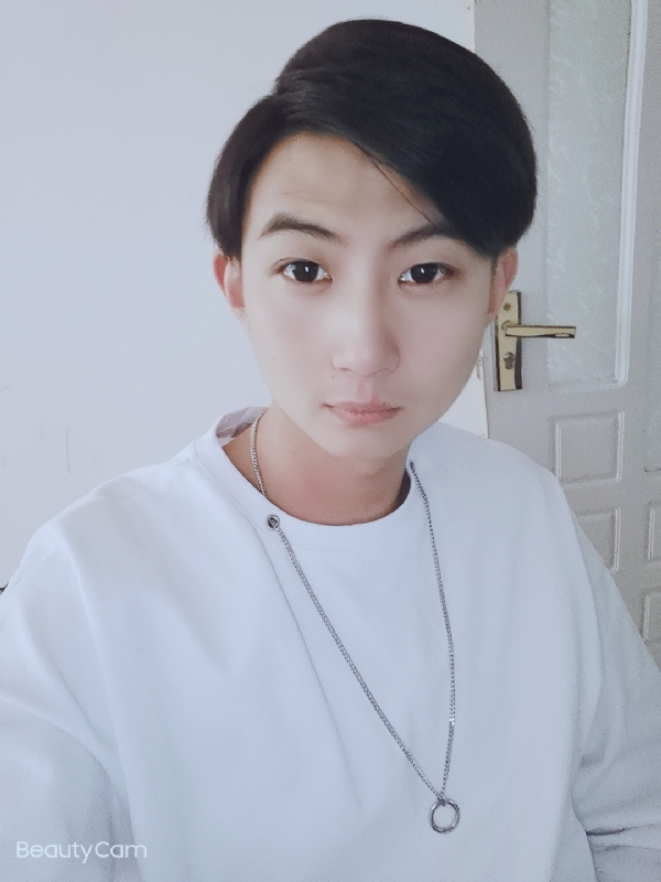 漠然的第四张照片--长春相亲服务中心