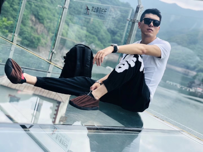 庄周梦蝶的第一张照片--长春相亲服务中心