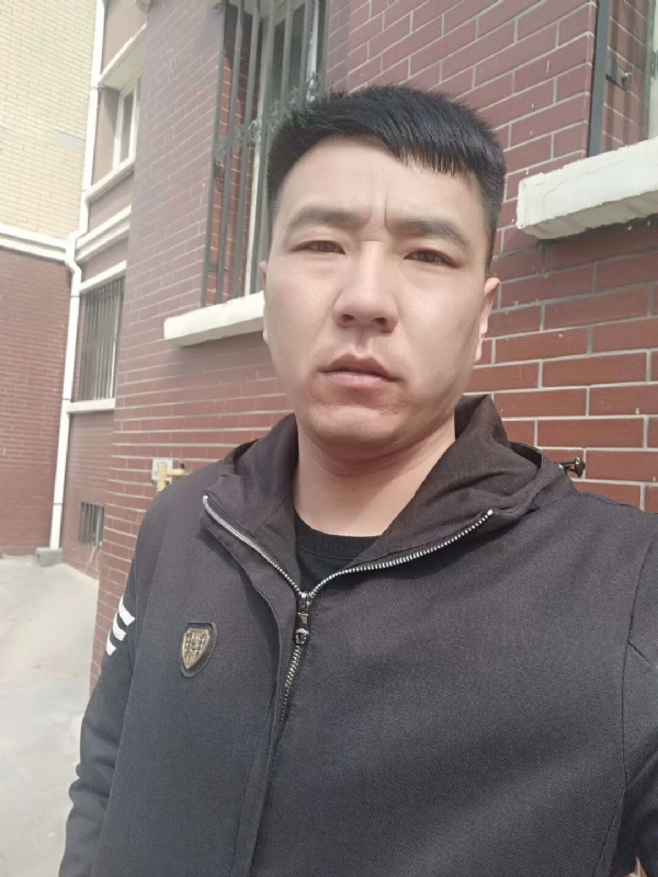 谁伴我闯荡的第一张照片--长春相亲服务中心