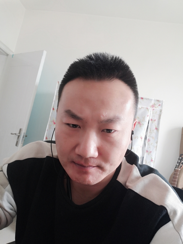 曹先森的第一张照片--长春相亲服务中心