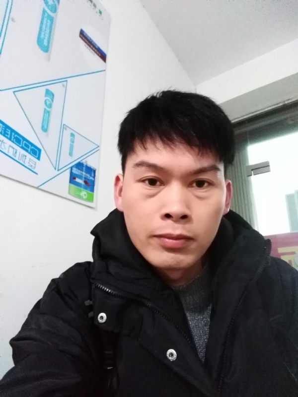 微笑的第一张照片--长春相亲服务中心