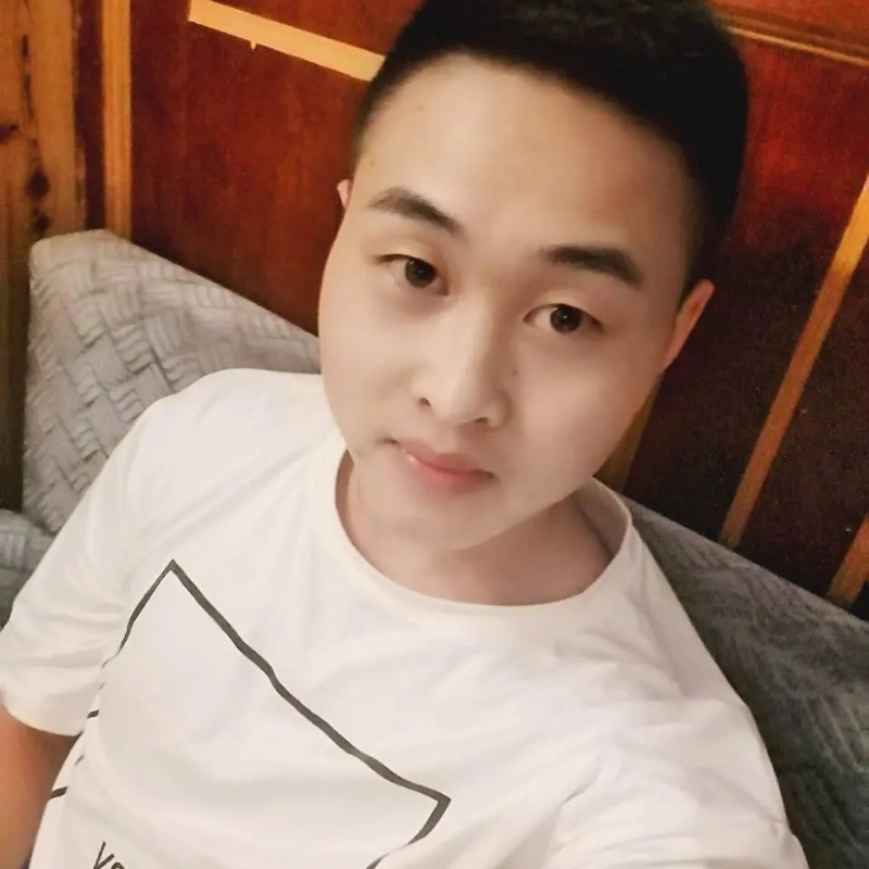 娃娃脸小爸爸的第二张照片--长春相亲服务中心