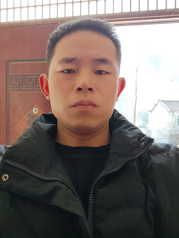 勇敢的成长的第一张照片--长春相亲服务中心