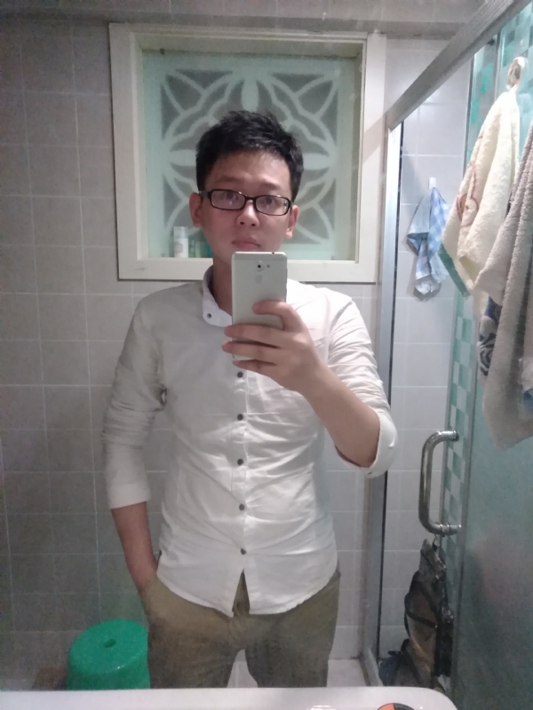 花谢魂伤的第三张照片--长春相亲服务中心