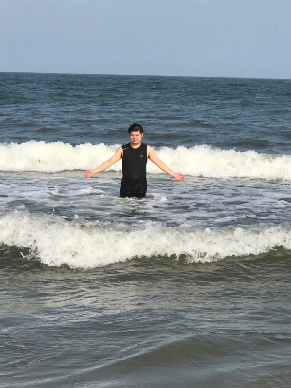 TS杰的第一张照片--长春相亲服务中心