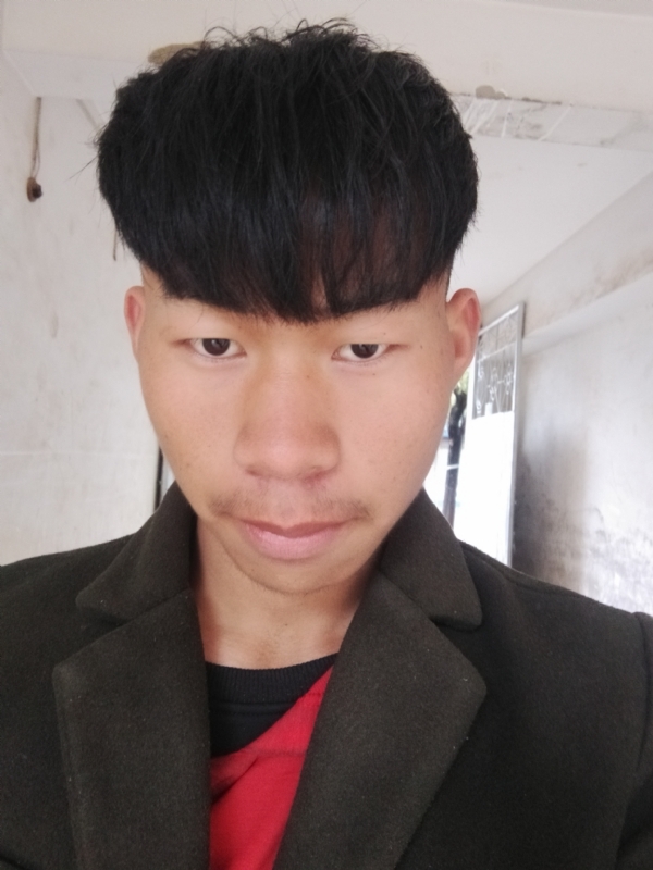 少年不在少的第一张照片--长春相亲服务中心