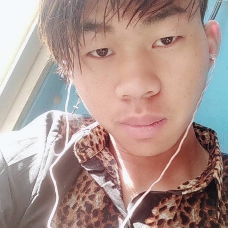 少年不在少的第三张照片--长春相亲服务中心