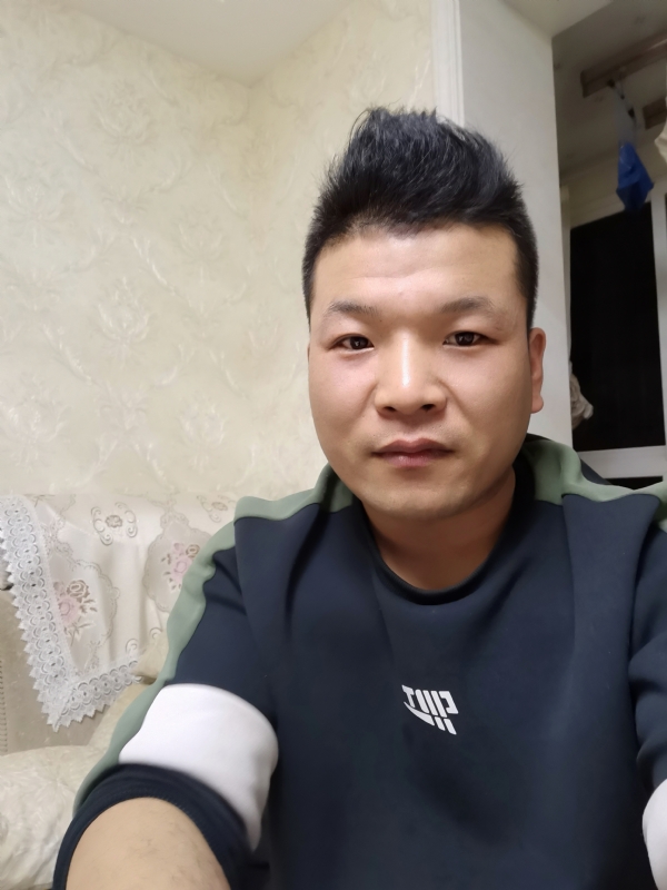 小猪猪的第一张照片--长春相亲服务中心