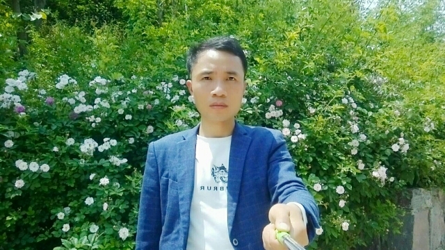 一生何求的第一张照片--长春相亲服务中心