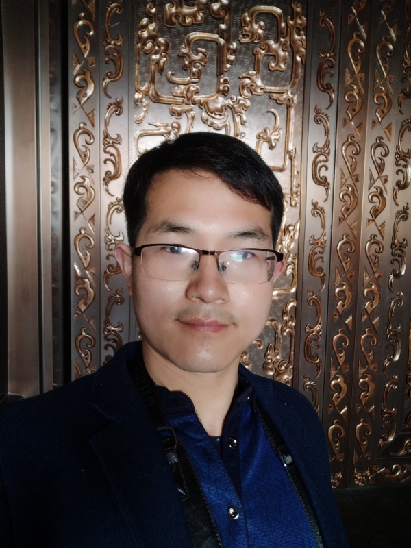 鹏鸟的第一张照片--长春相亲服务中心