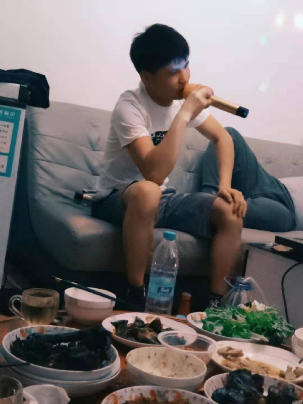 秦成龙的第一张照片--长春相亲服务中心