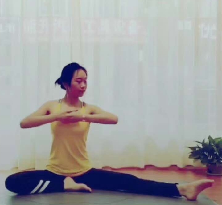 静静子的第一张照片--长春相亲服务中心