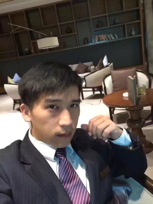 一条孤独的鱼的第二张照片--长春相亲服务中心
