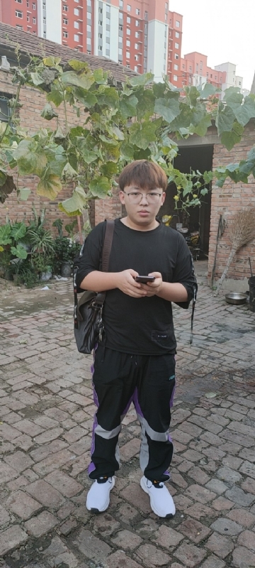 辛禹的第二张照片--长春相亲服务中心