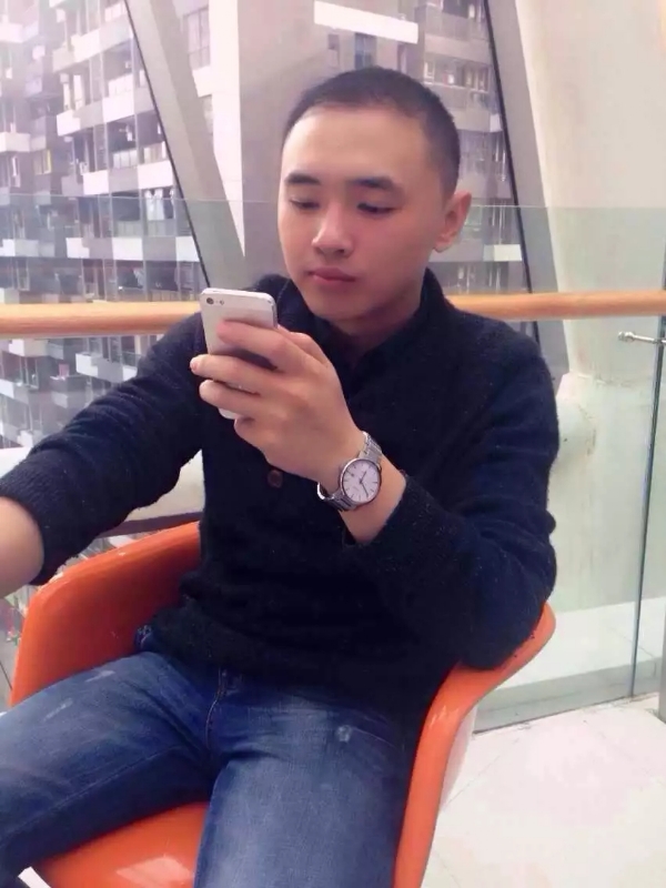 一个人的第一张照片--长春相亲服务中心