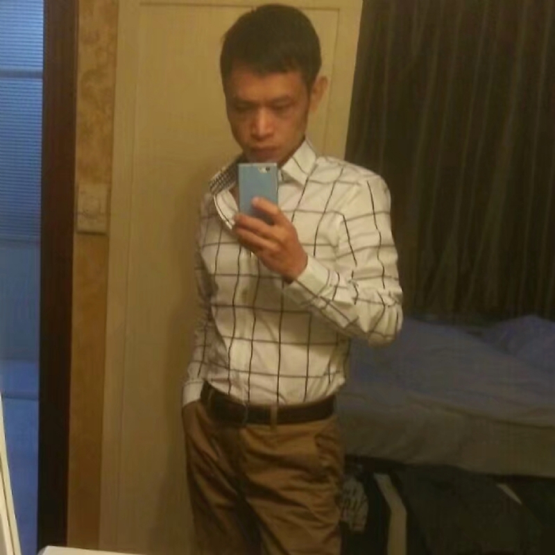 阳光的第一张照片--长春相亲服务中心