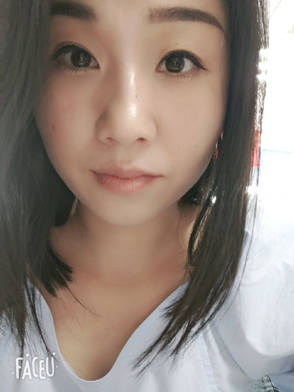 安然自若的第一张照片--长春相亲服务中心