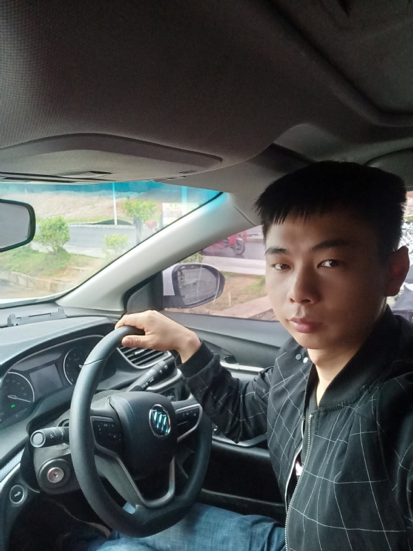 宇的第二张照片--长春相亲服务中心