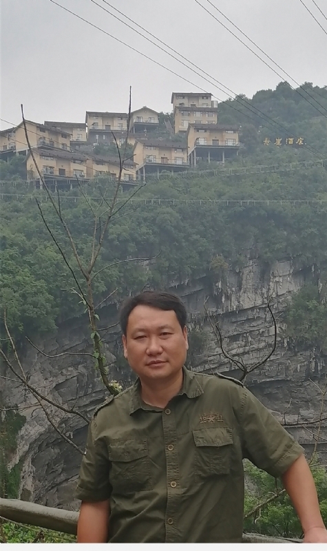 迷彩人生的第一张照片--长春相亲服务中心