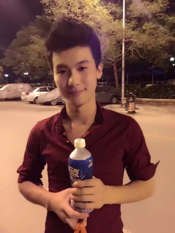 皮特王的第三张照片--长春相亲服务中心