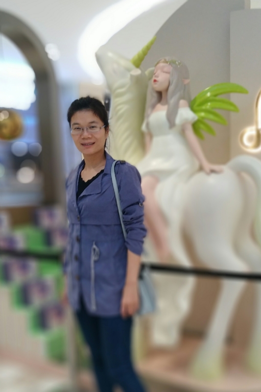 霞的第一张照片--长春相亲服务中心