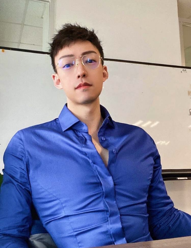 黎明的梦的第一张照片--长春相亲服务中心