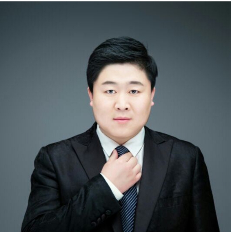 迷途小书童的第一张照片--长春相亲服务中心